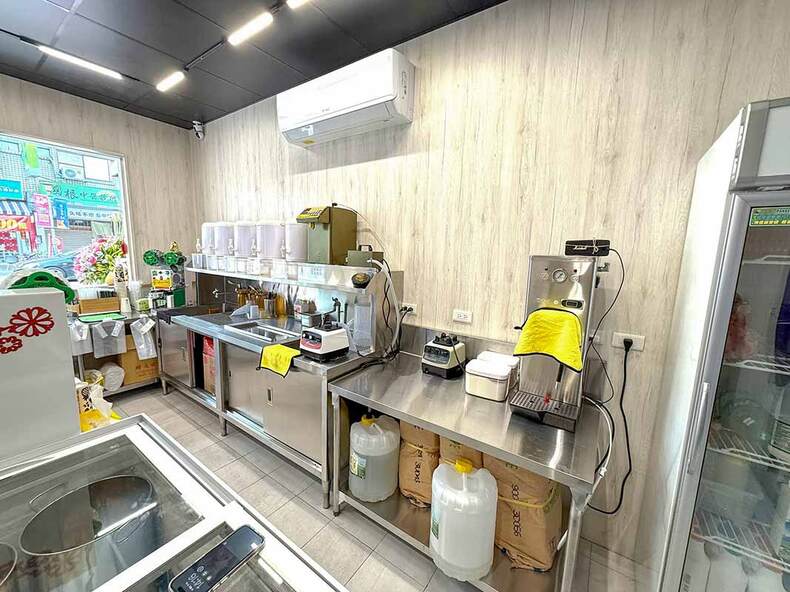 台中市太平區 貳拾/肆-樹孝店 台中市太平區 貳拾/肆-樹孝店