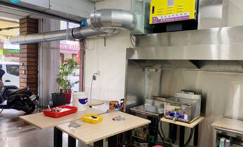 台中南屯區燒烤店落地型煙罩設備安裝