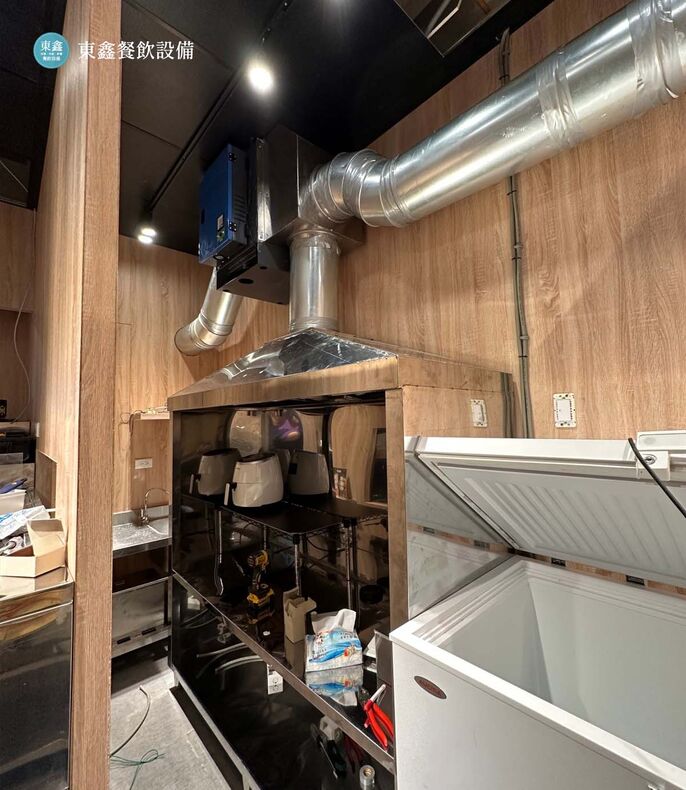 台中健康餐盒廚房排油煙設備風管規劃案例 台中健康餐盒廚房排油煙設備風管規劃案例