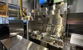 台中泰式料理MR.GAPAO嘎拋先生開店餐飲設備